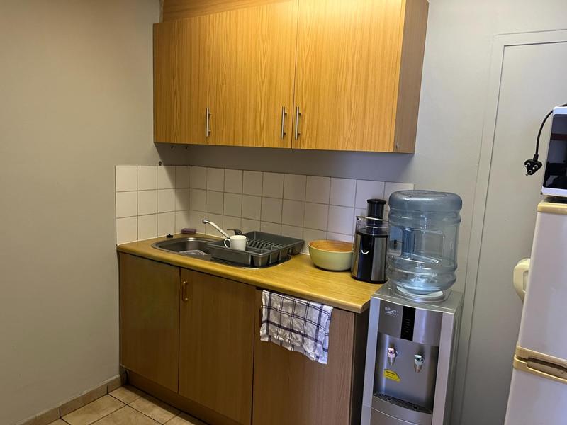 To Let Commercial Property for Rent in Montague Gardens Western Cape